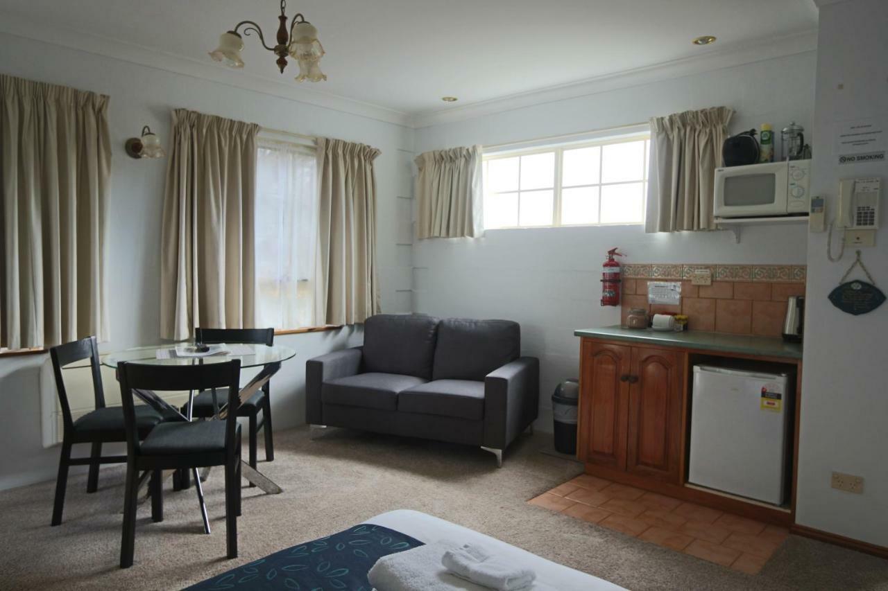 Swansea Cottages & Lodge Suites Esterno foto