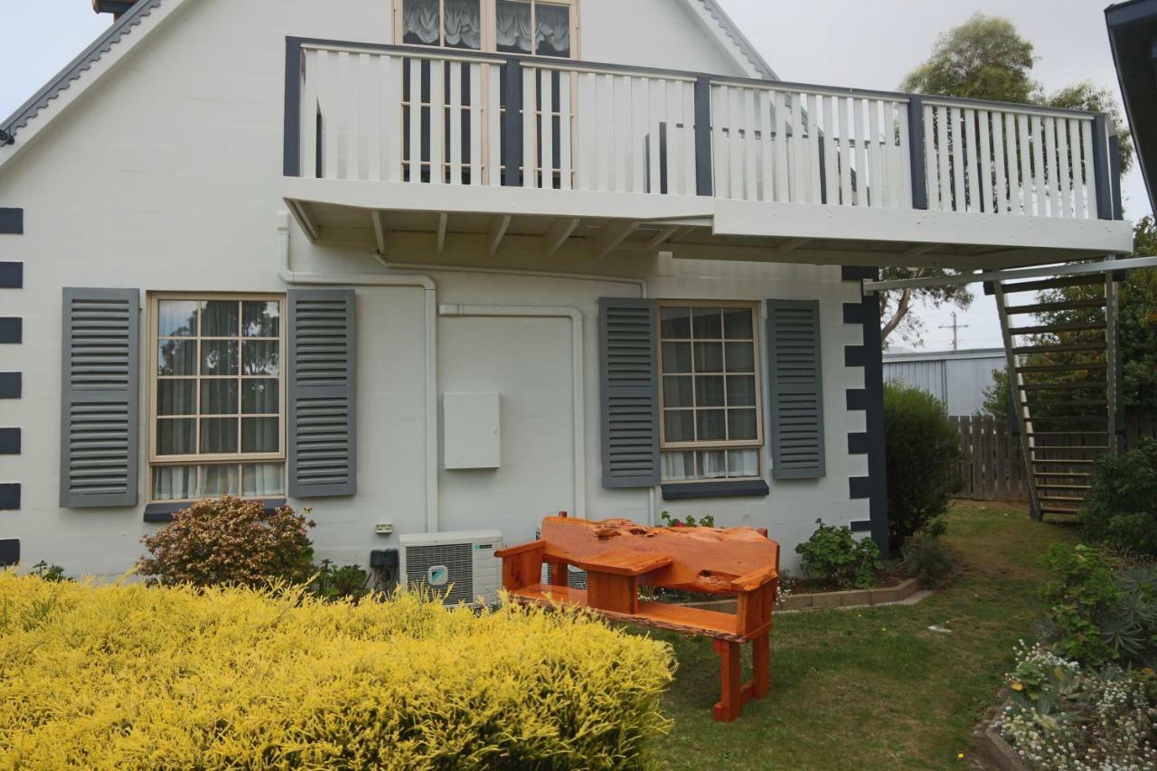 Swansea Cottages & Lodge Suites Esterno foto